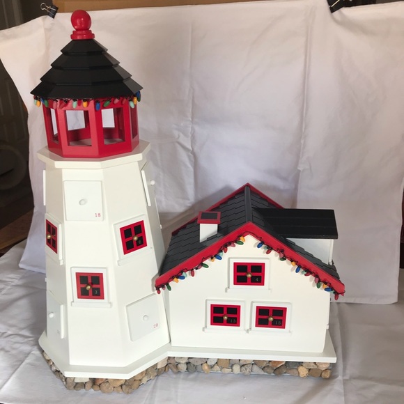 LLBean Lighthouse Advent Calendar - Picture 4 of 6